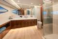 Riviera 6800 Sport Yacht Platinum Edition