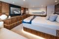 Riviera 6800 Sport Yacht Platinum Edition