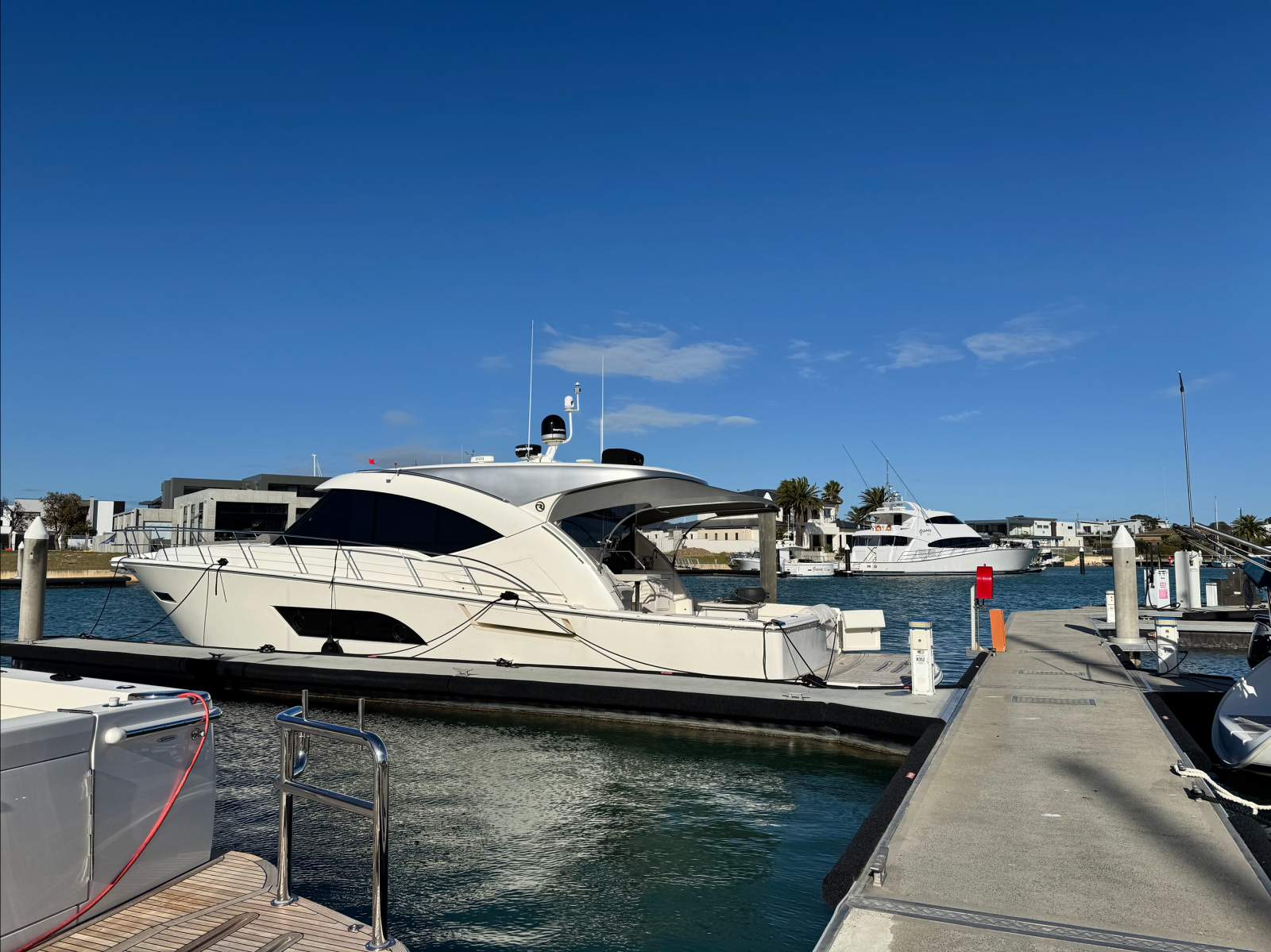 22 metre Martha Cove Marina Pen:Riv 575 in the berth