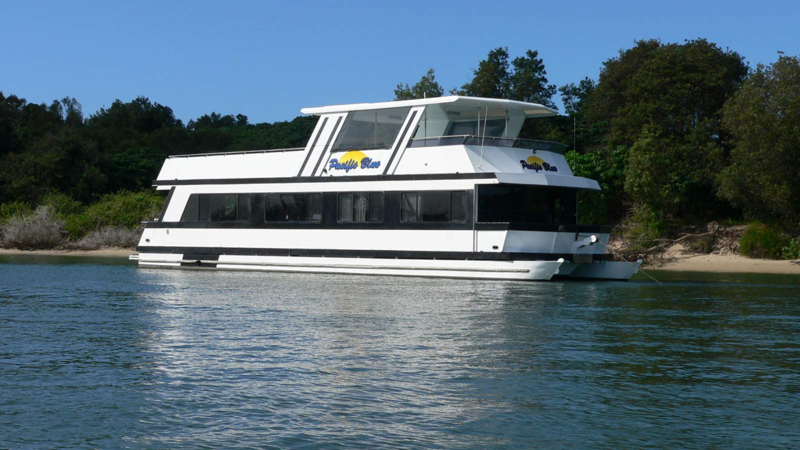 Houseboat Business - Commercial Investment