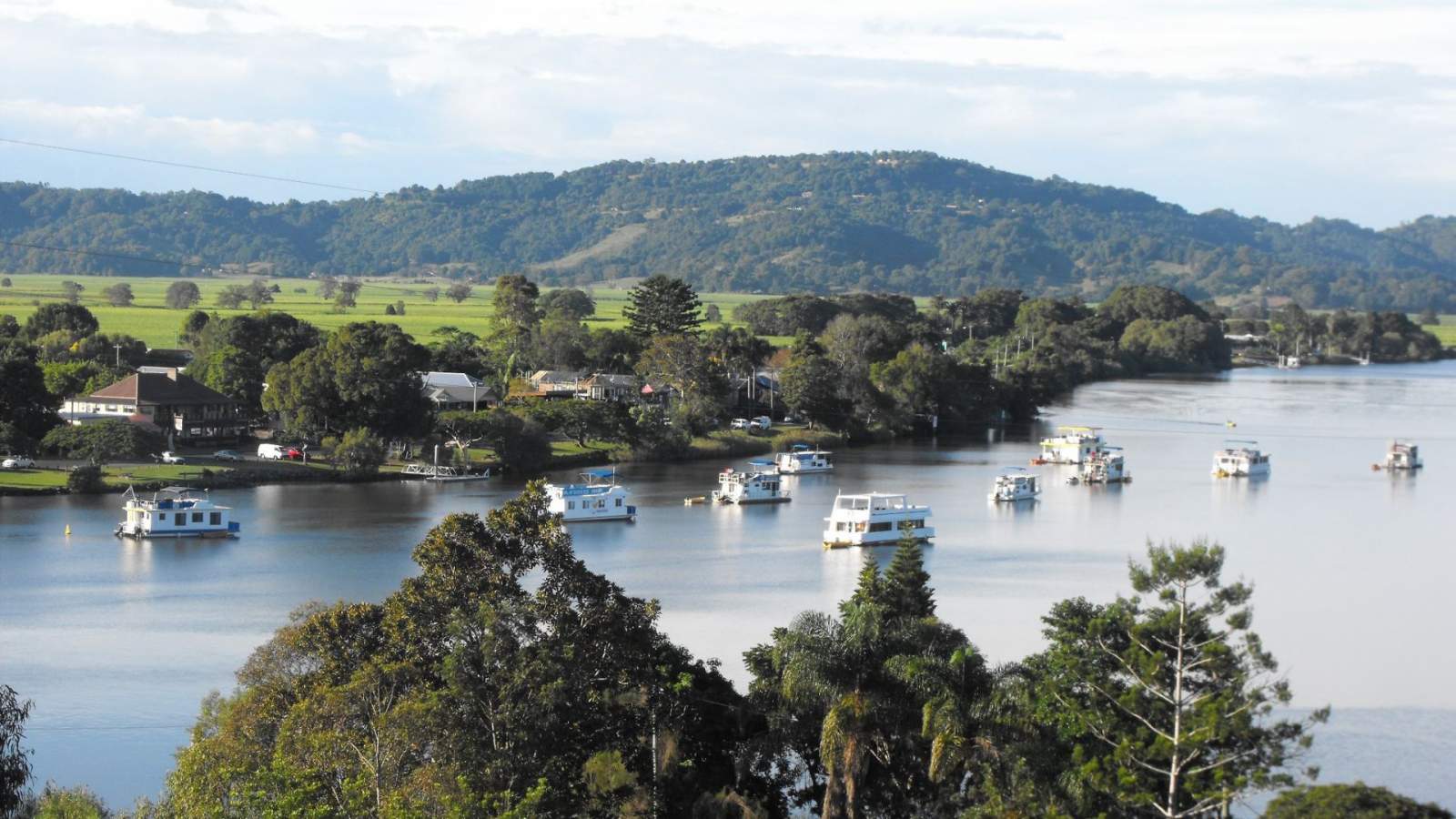 Houseboat Business - Commercial Investment