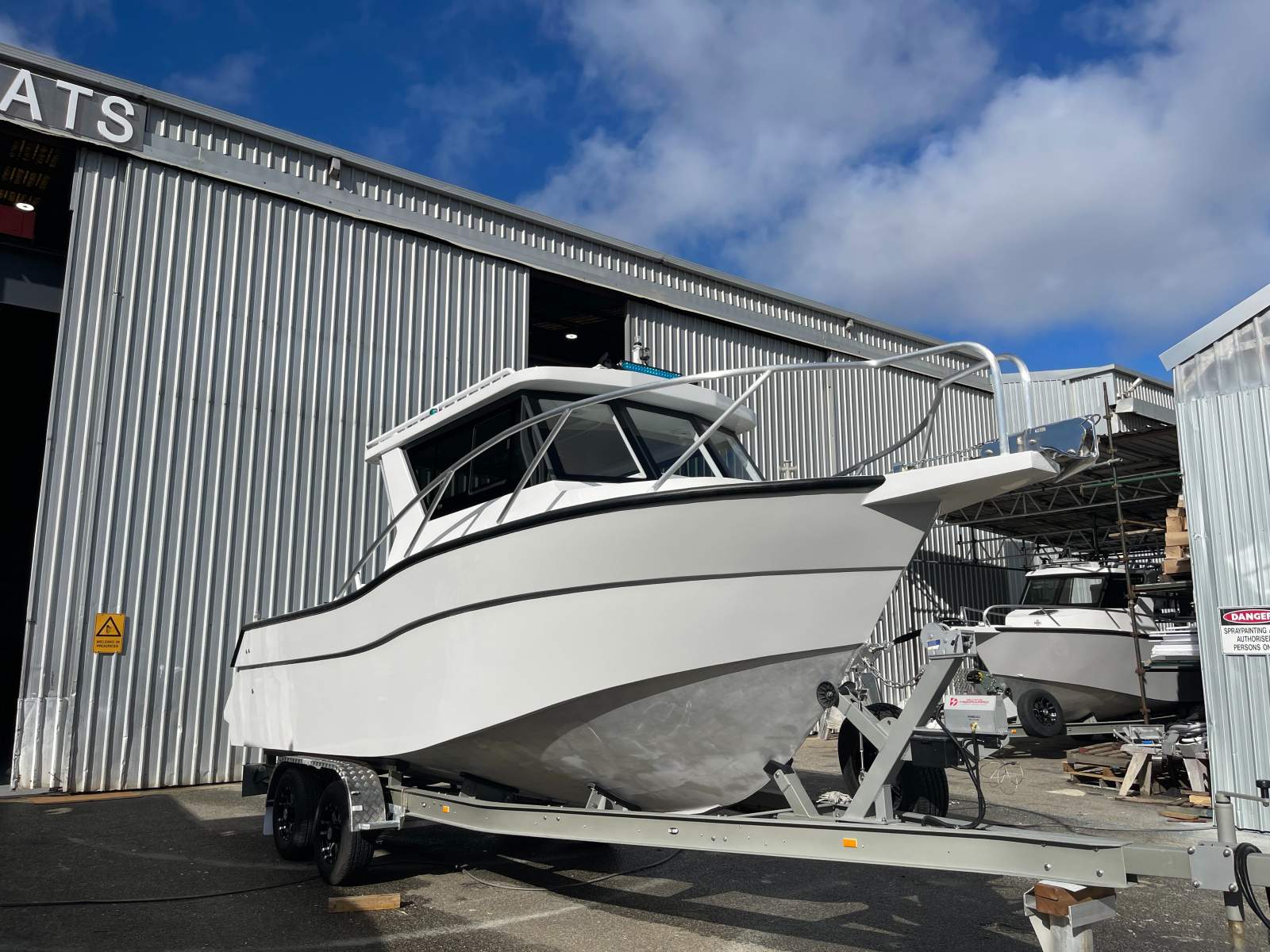 Lux Custom Boats 7700HT Ready to fit engine - with Sika flooring