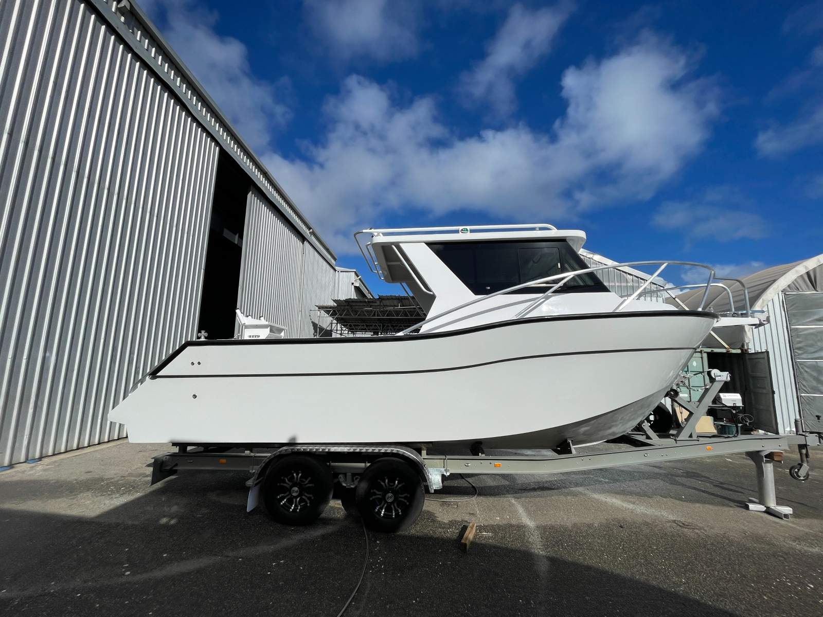 Lux Custom Boats 7700HT Ready to fit engine - with Sika flooring
