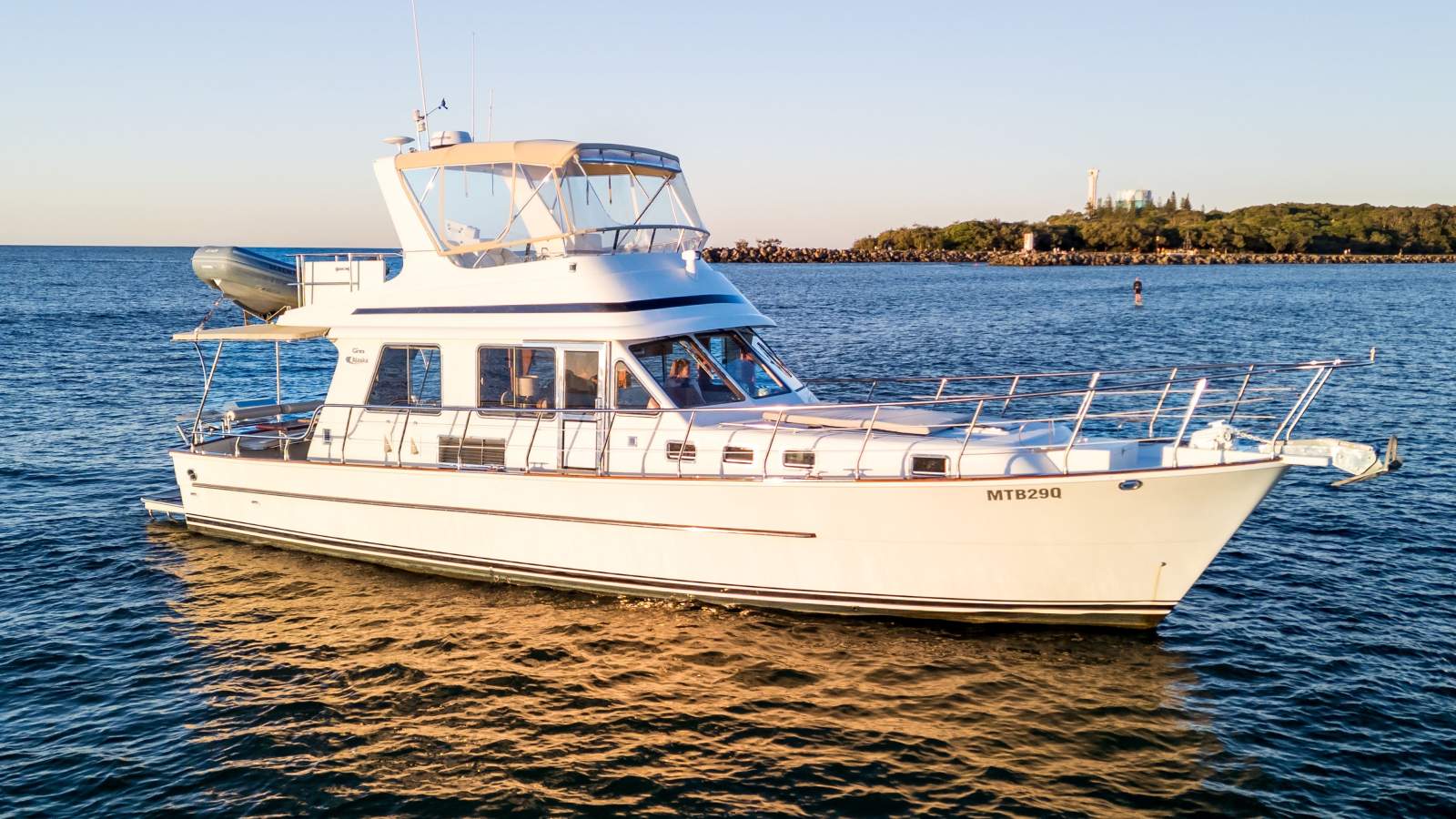 Alaska 46 Flybridge