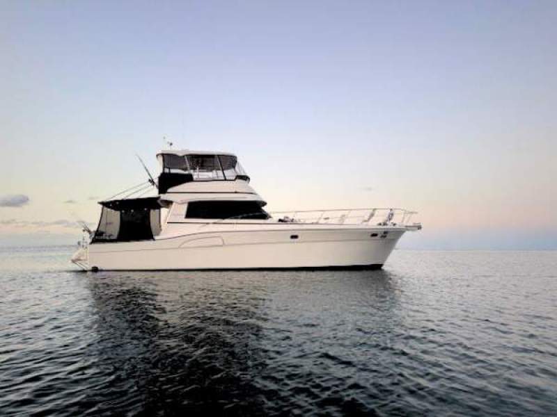 Kingfisher 48 Flybridge