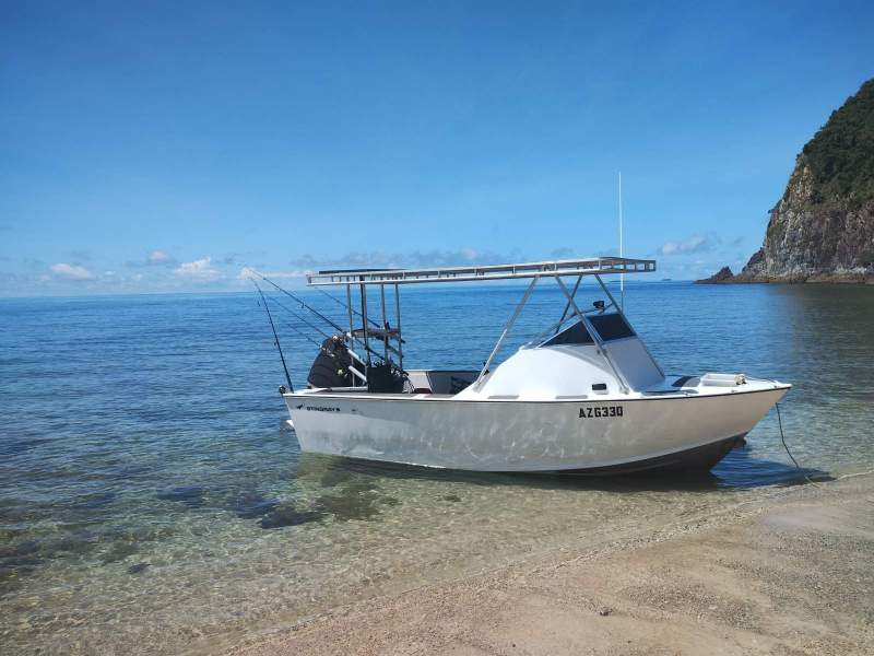 Stingray Cuddy Cabin