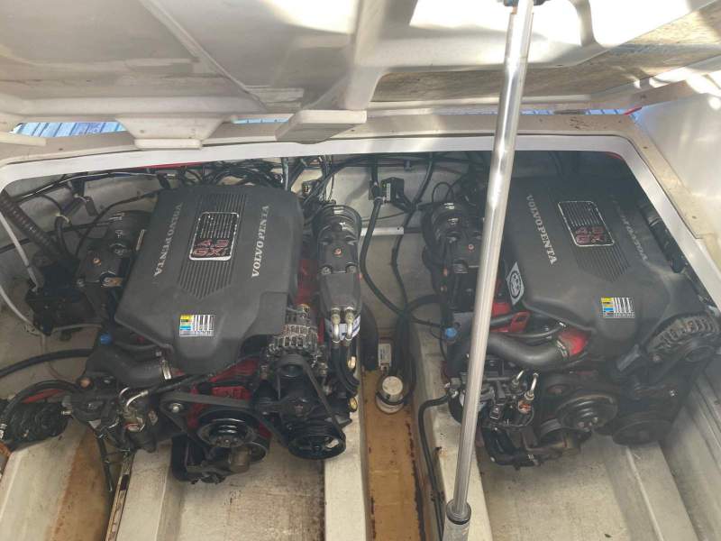 VolvoPenta 4.3 GXi 225 hp engines x 2