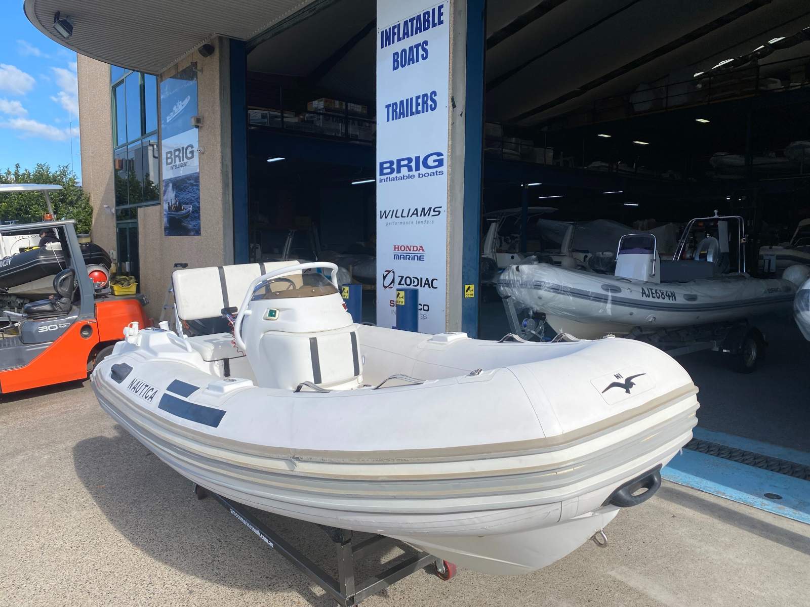 Nautica RIB 12