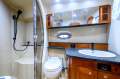 Cruisers Yachts 560 Express