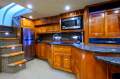Cruisers Yachts 560 Express