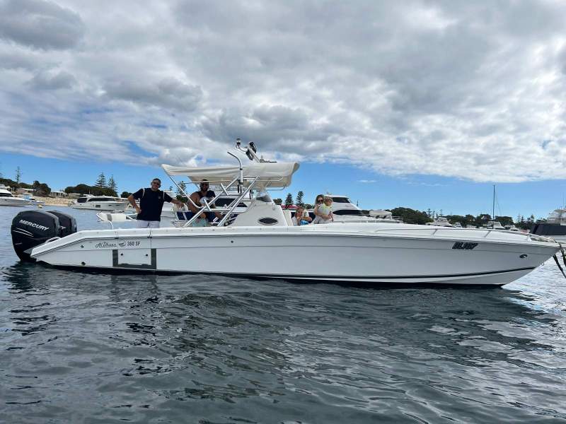 Al Dhaen 360 SF Wavebreaker NEW ENGINES