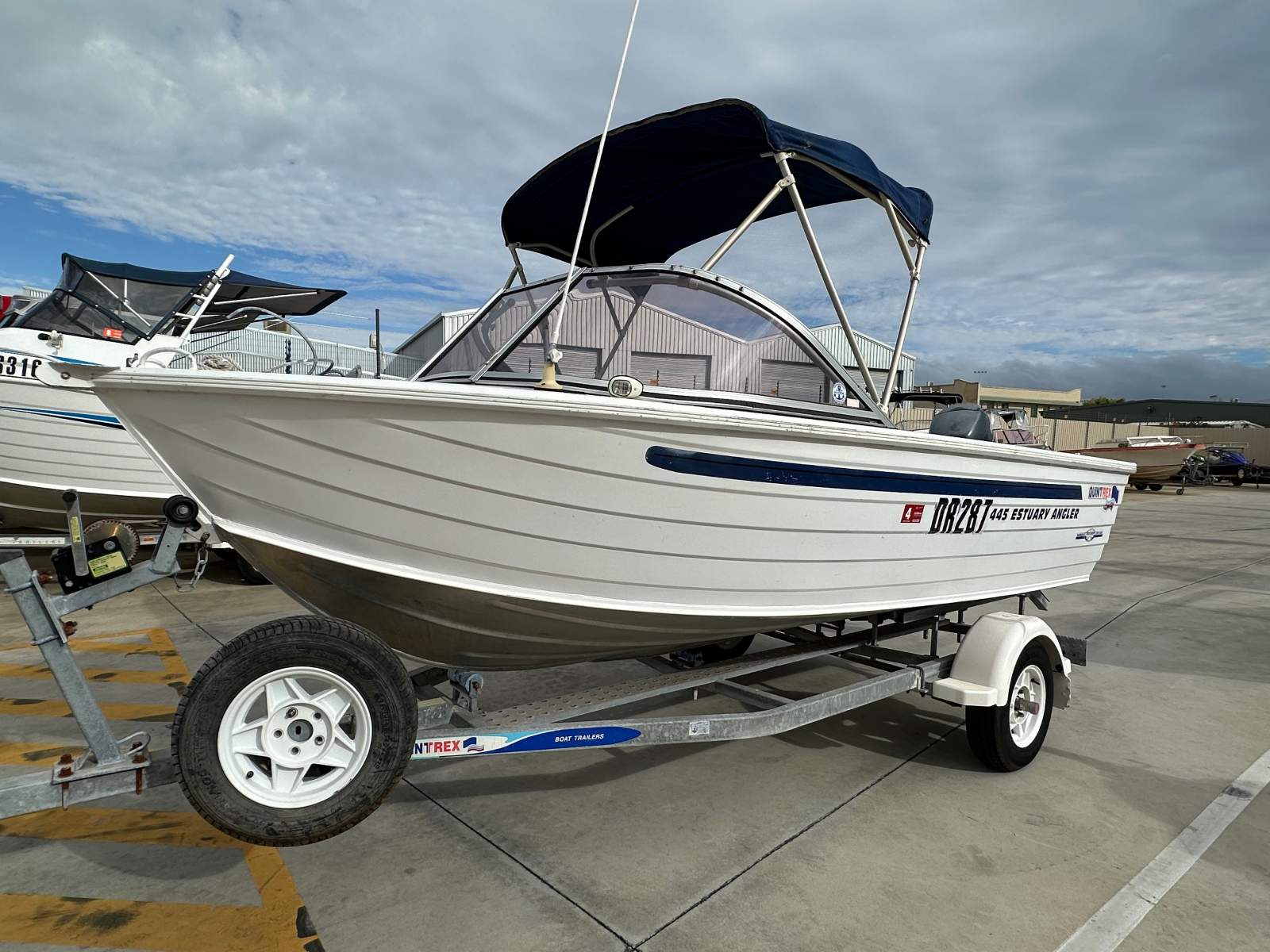 Quintrex 445 Estuary Angler
