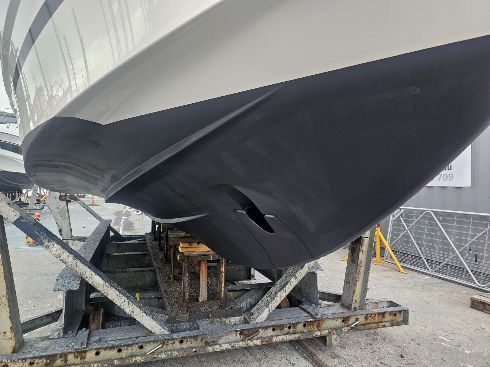 Jeanneau Merry Fisher 1095 Coupe – AS NEW