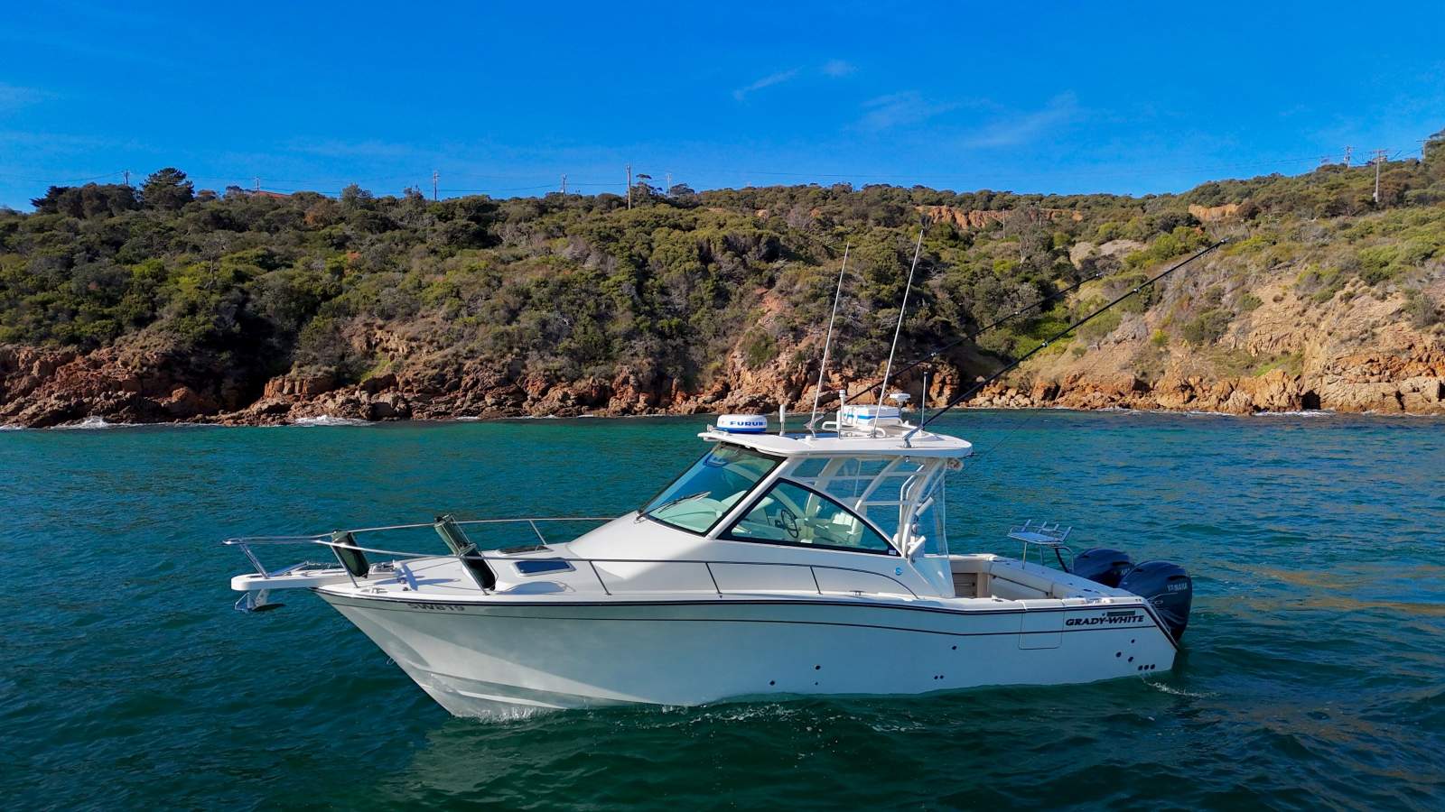 Grady-White Express 330