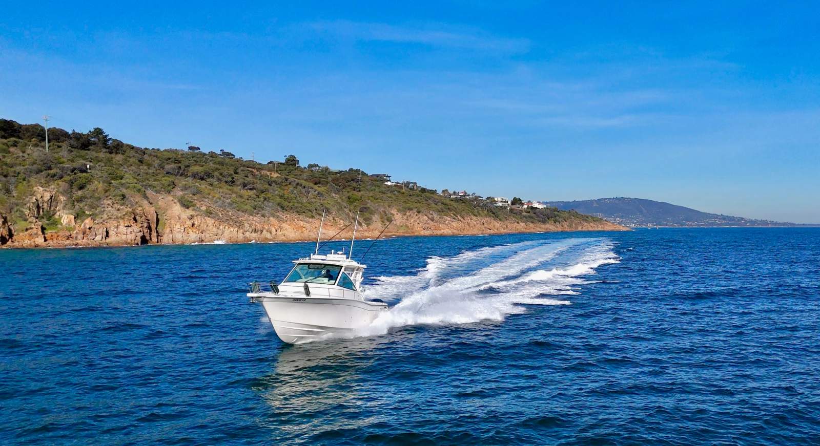 Grady-White Express 330