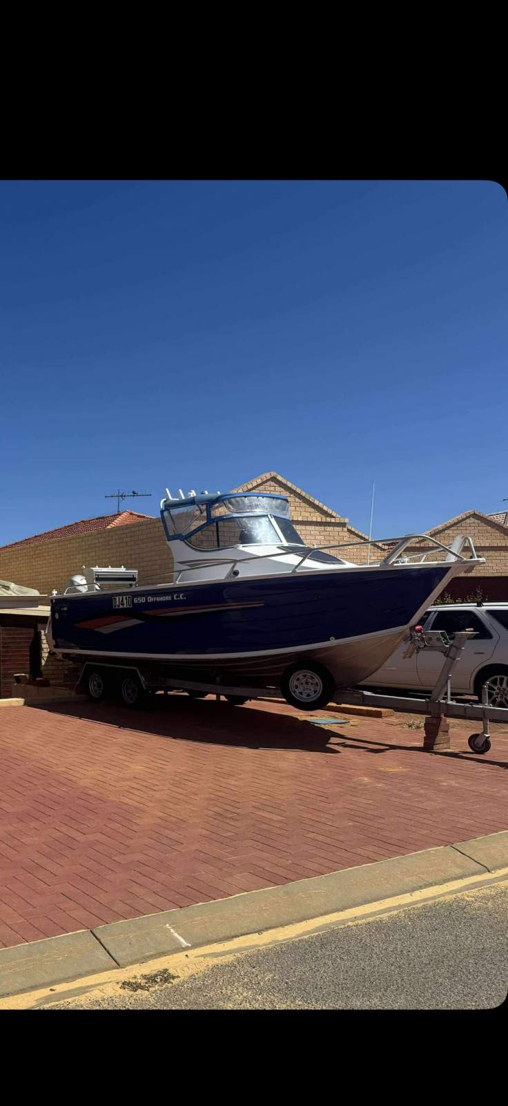 Quintrex 650 Offshore Centre Cab