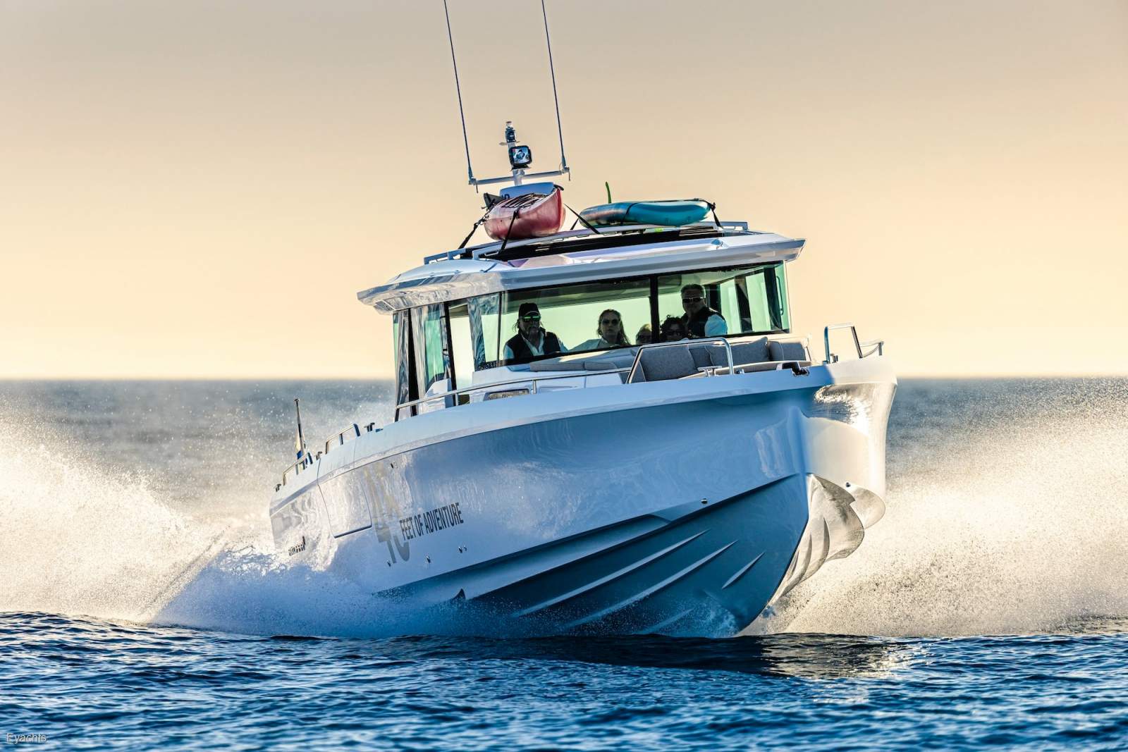 Axopar 45 Cross Cabin