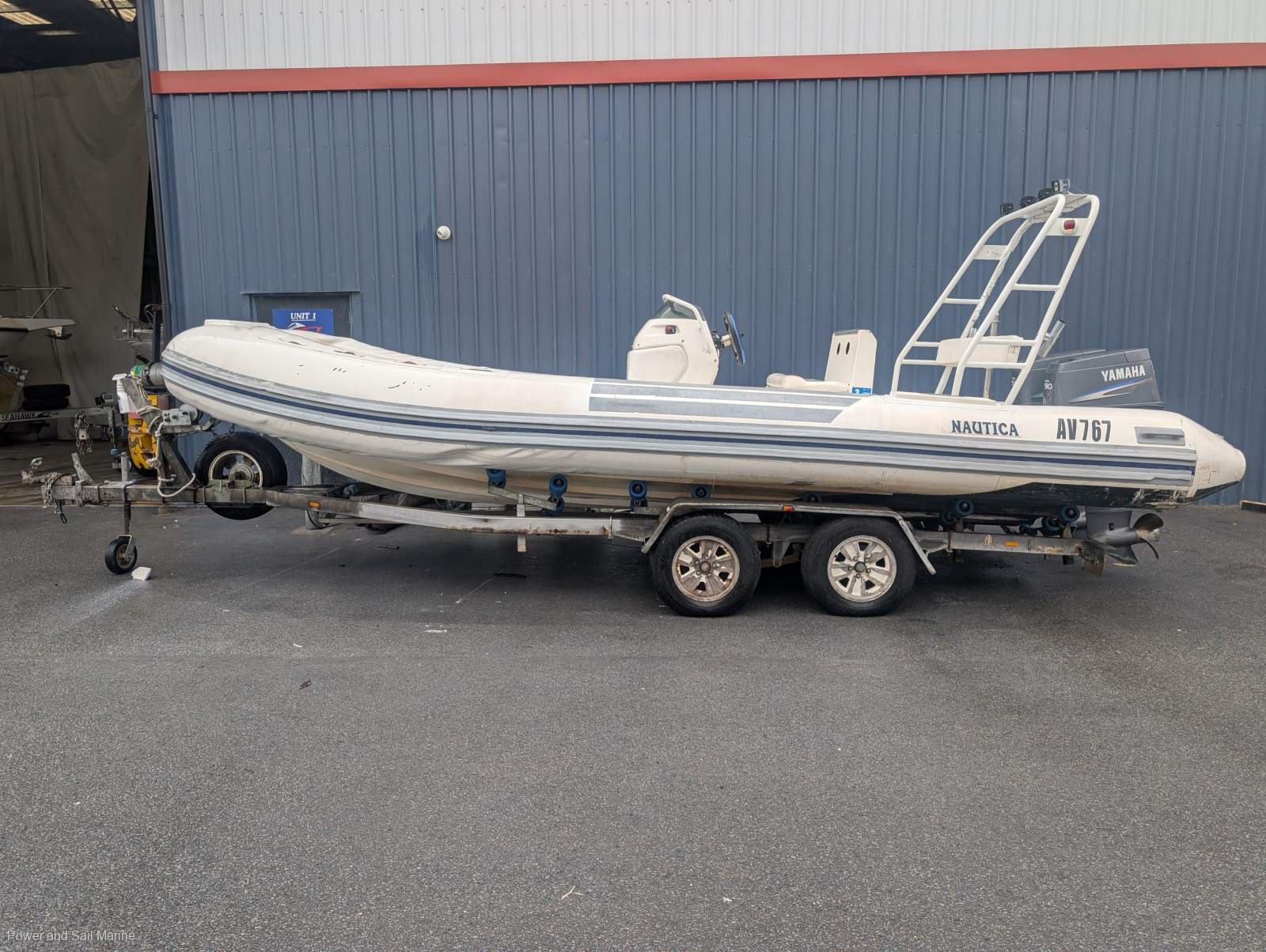 Nautica 22 DL RIB Centre console