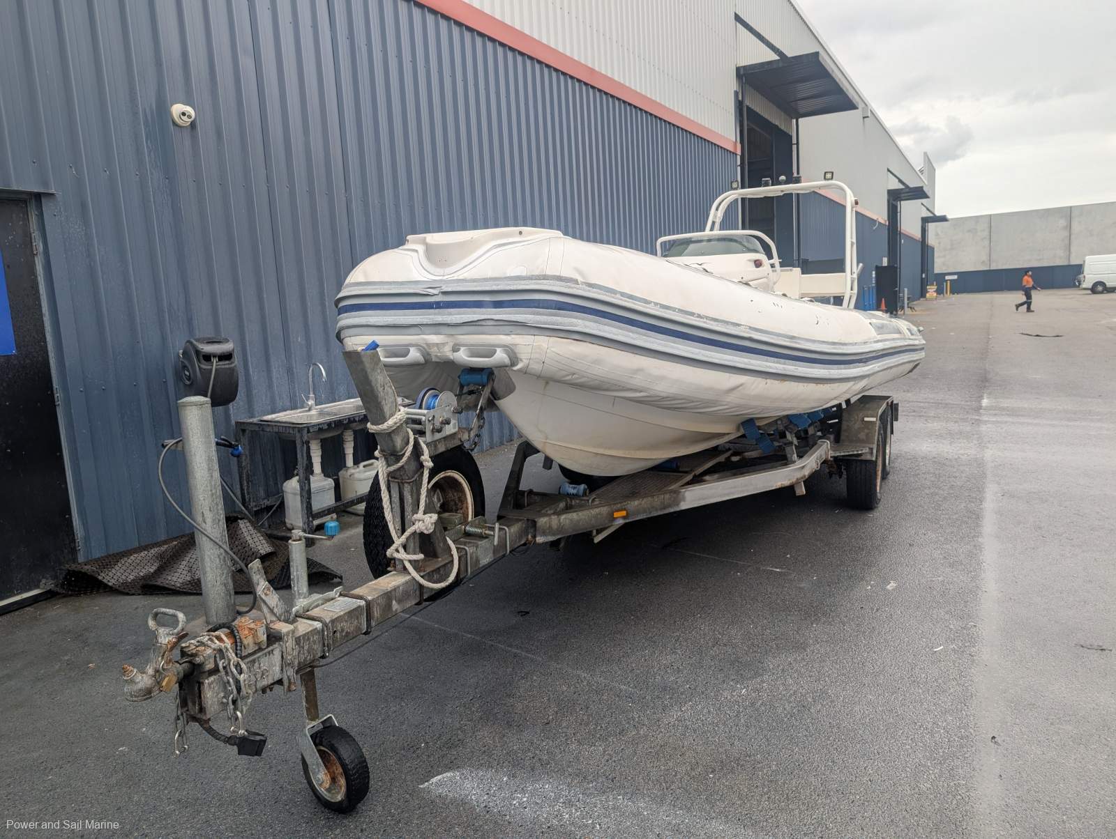 Nautica 22 DL RIB Centre console