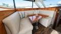 Mustang M43 Flybridge