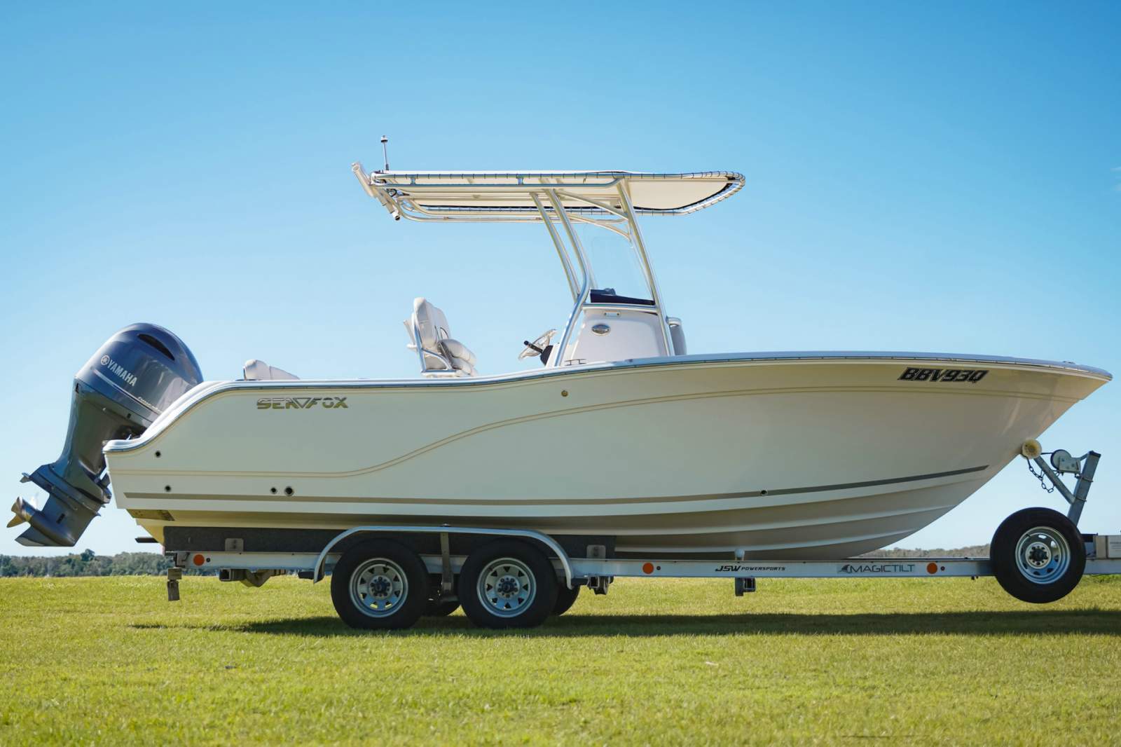 Sea Fox 228 Commander