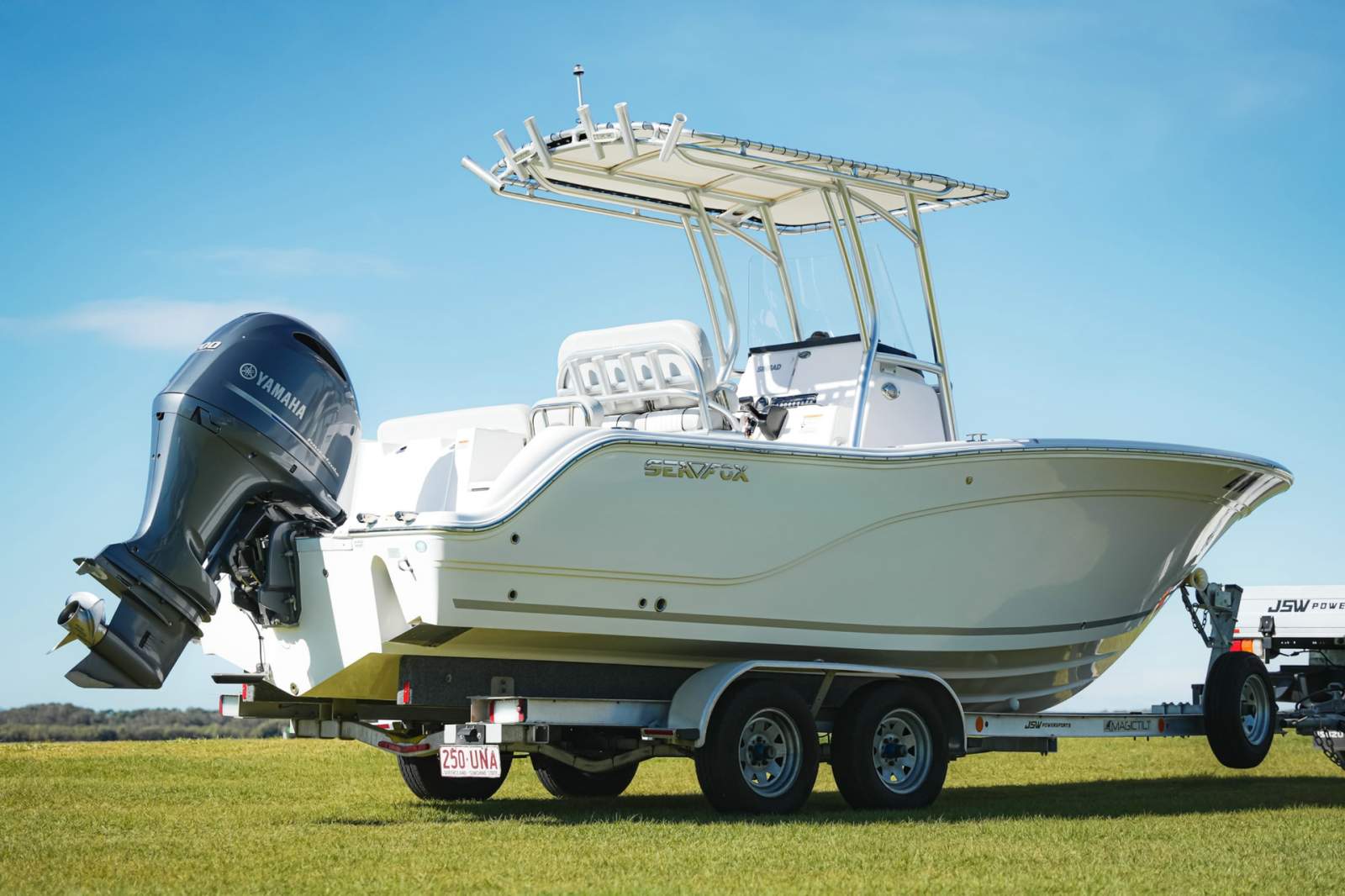 Sea Fox 228 Commander