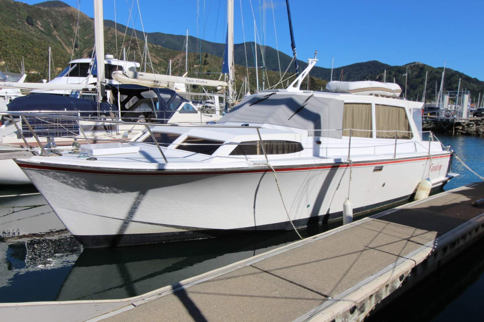 Jim Young Vindex 32