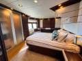 Queenship 70