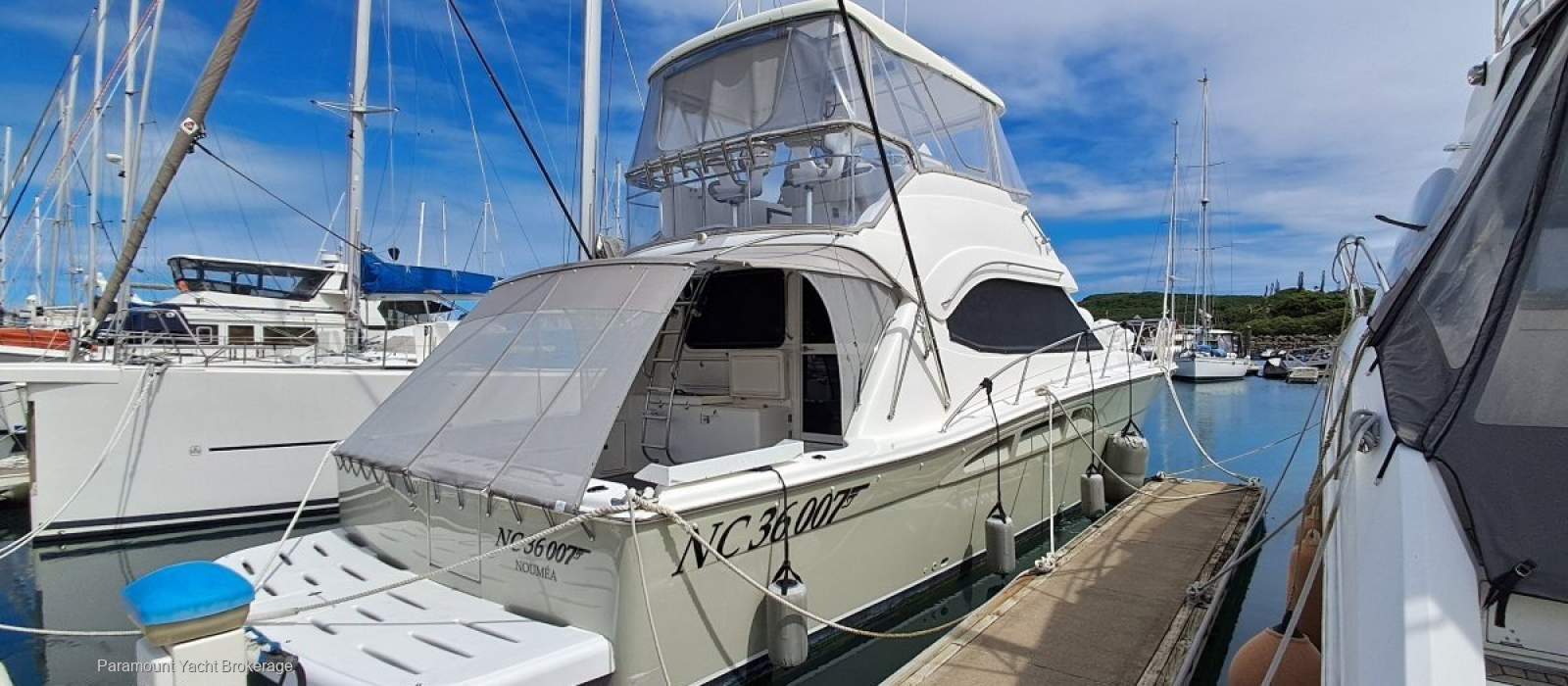 Riviera 52 Flybridge