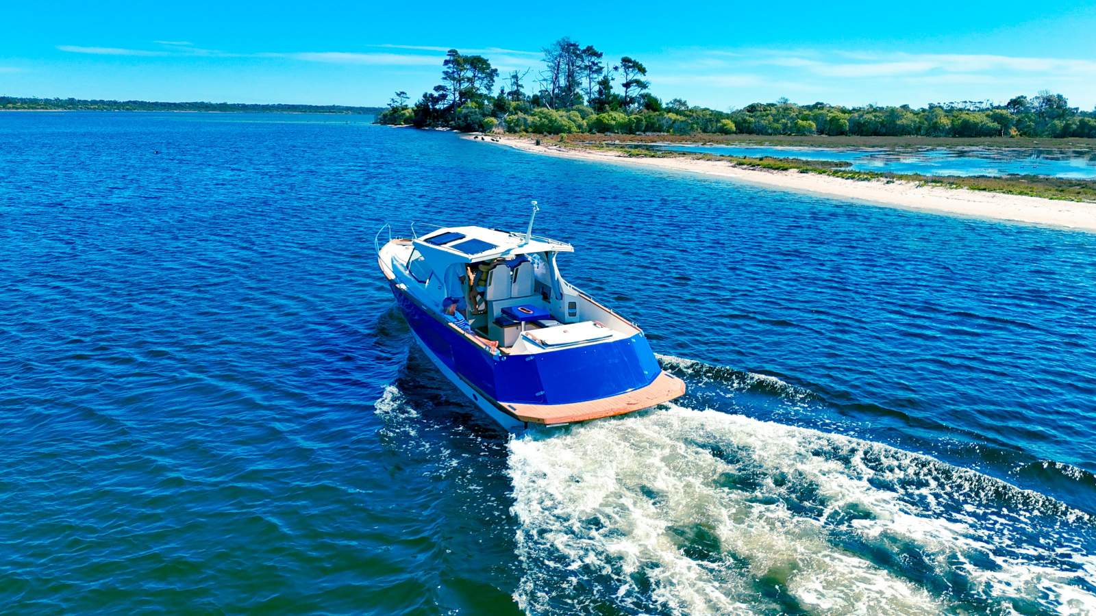 Swallow Yachts Whisper 300 Ex-demo