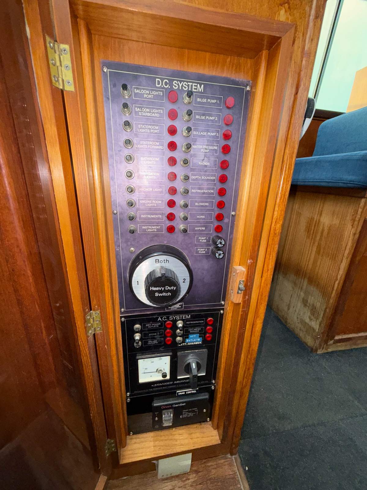 Ranger 35 Aft Cabin Moonlight Lady