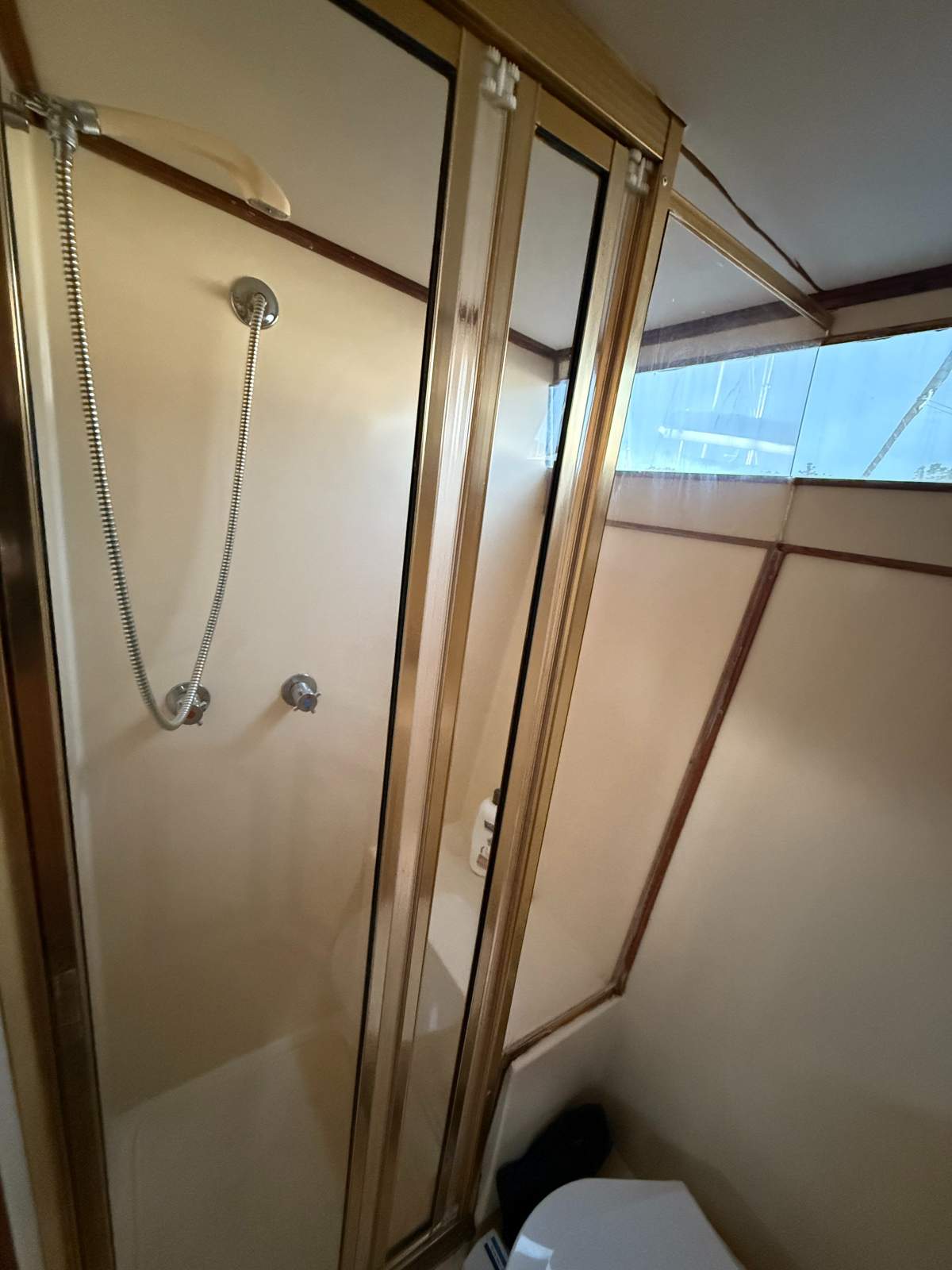 Ranger 35 Aft Cabin Moonlight Lady