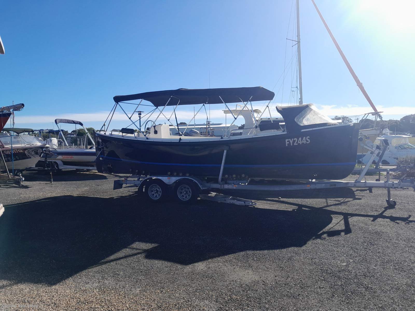 Craftsman Marine Pleasure Cruise 700 Custom