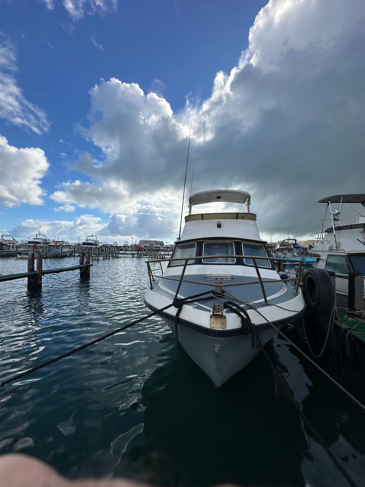 Precision 42 Flybridge