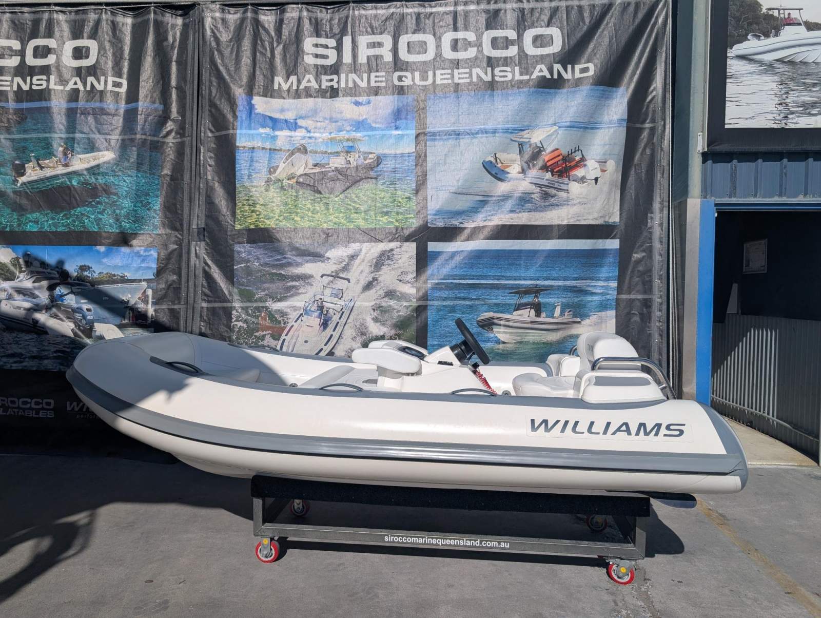 Williams 325 Turbojet fibreglass centre console RIB with hypalon tubes