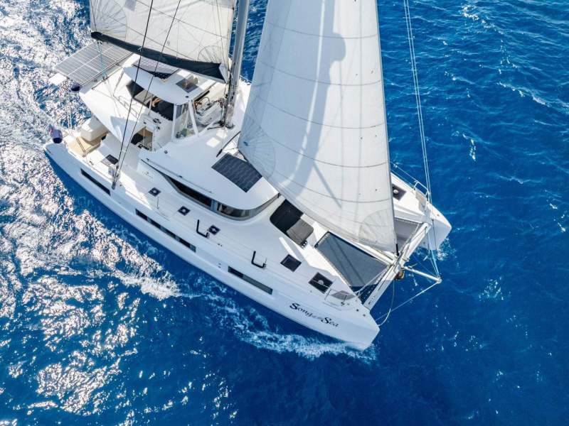 Lagoon 50