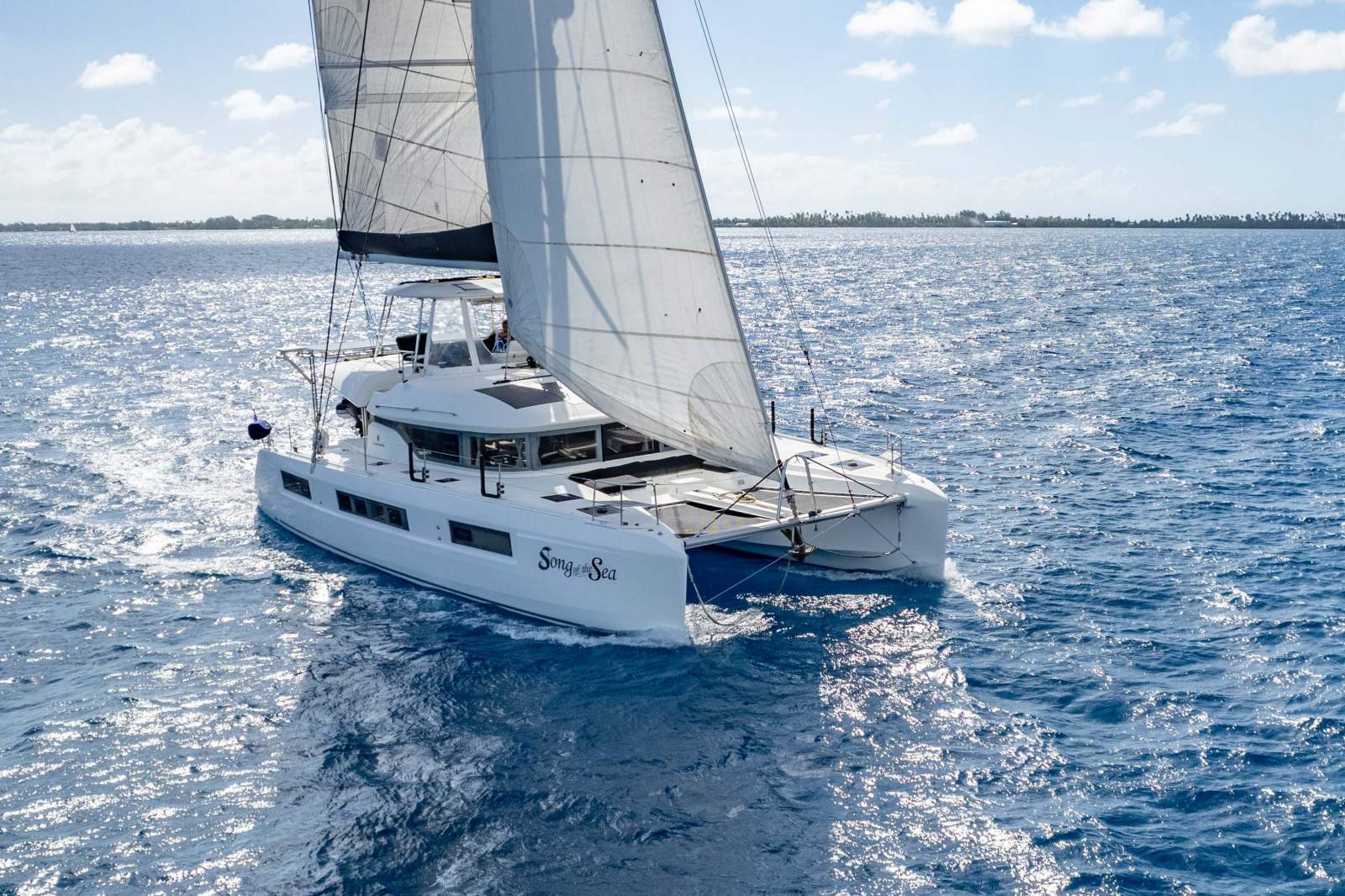 Lagoon 50