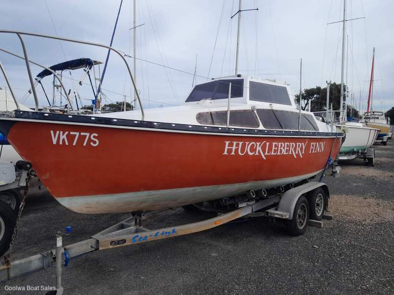 Clifton 700