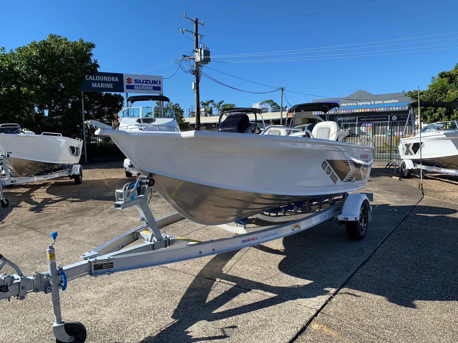 New Quintrex 450 Top Ender