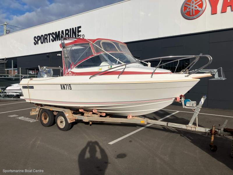 Seafarer 595 Victory Boat, Motor, Trailer Package