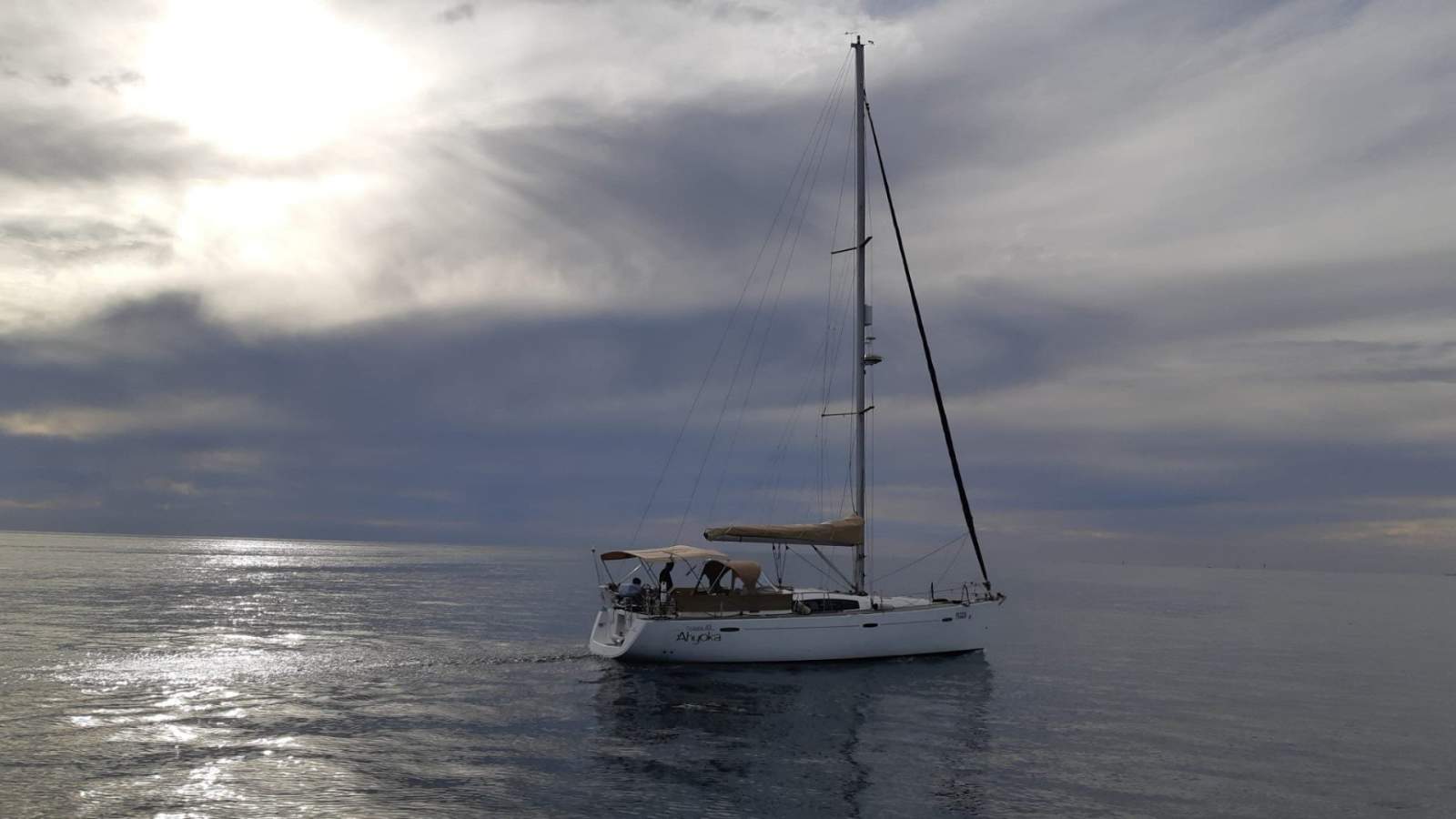 Beneteau Oceanis 43 2 x cabin