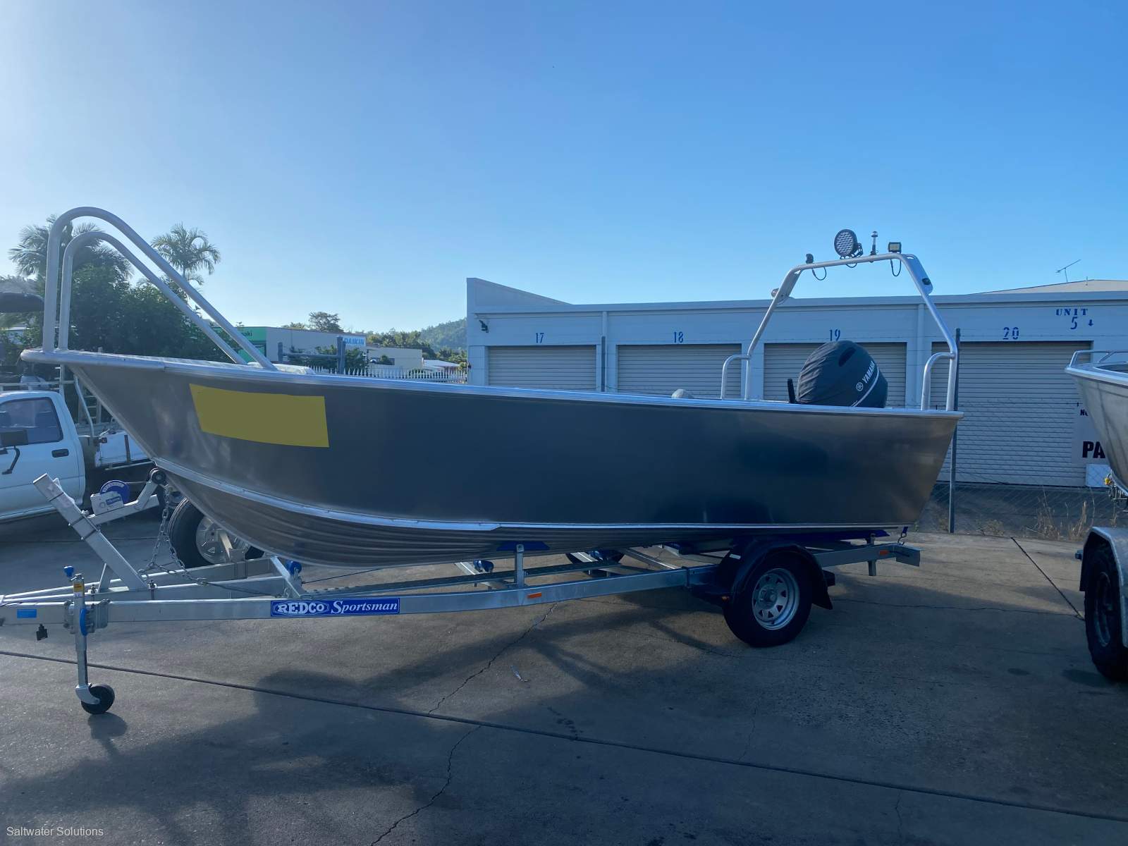 Aquamaster 5.50 Abalone Half Cabin