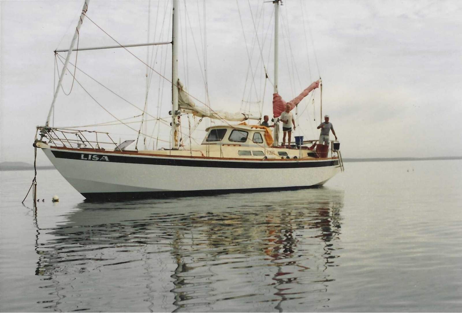 Bruce Roberts Offshore 44