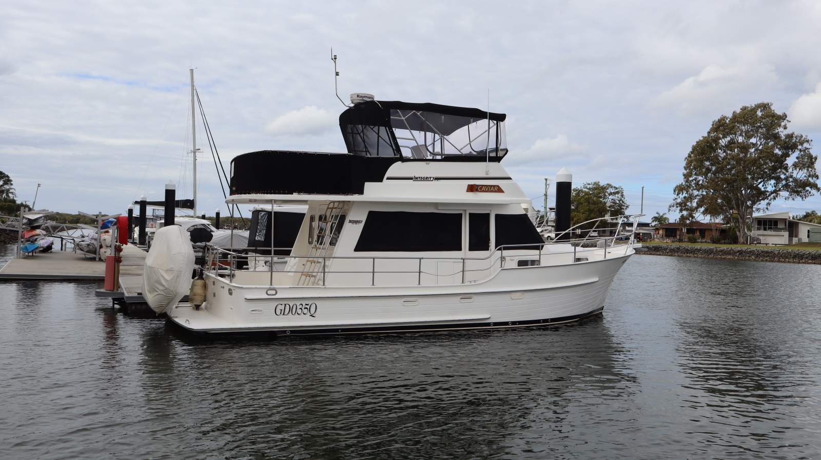 Integrity 350 Mk II Flybridge