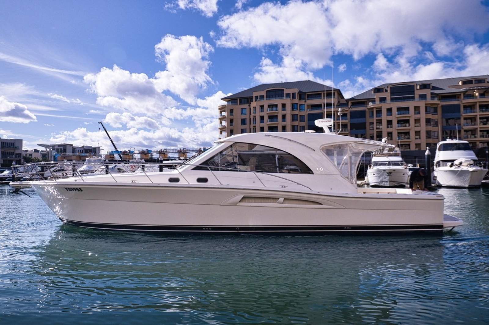 Riviera 48 Offshore Express