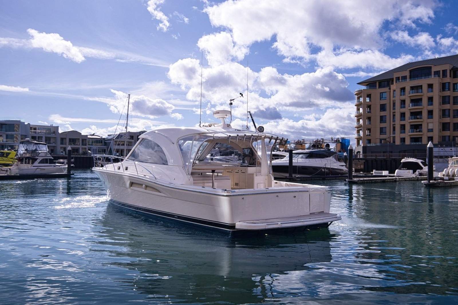 Riviera 48 Offshore Express