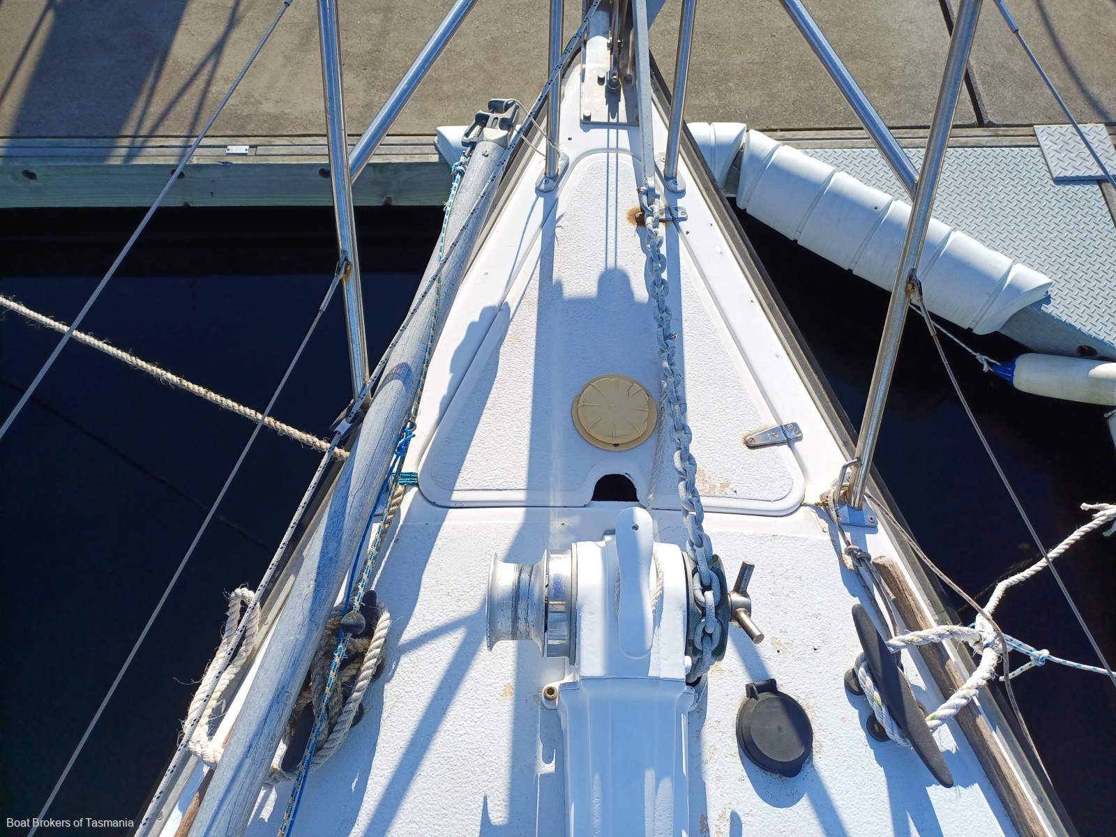 The Shack Jarkan 10.5 Centre cockpit cruising sloop. Boat Brokers of Tasmania