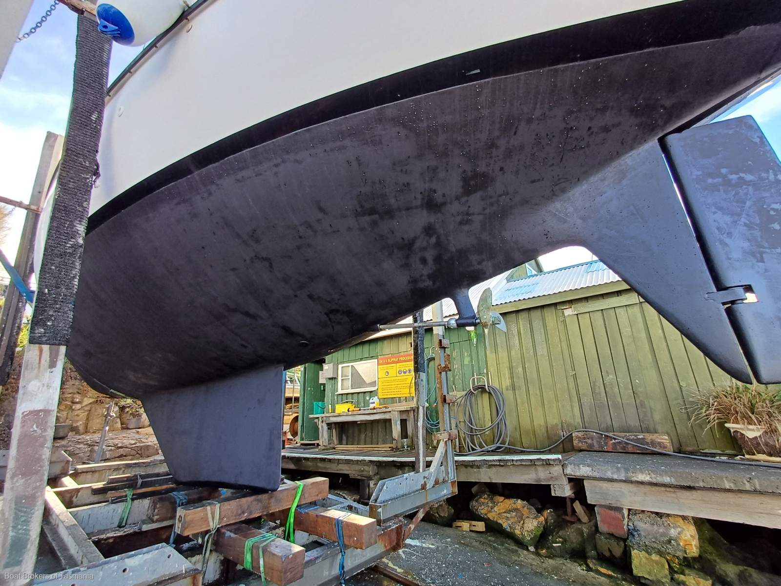 The Shack Jarkan 10.5 Centre cockpit cruising sloop. Boat Brokers of Tasmania