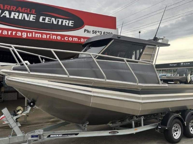 Senator RH650 Cabin Cruiser weekender