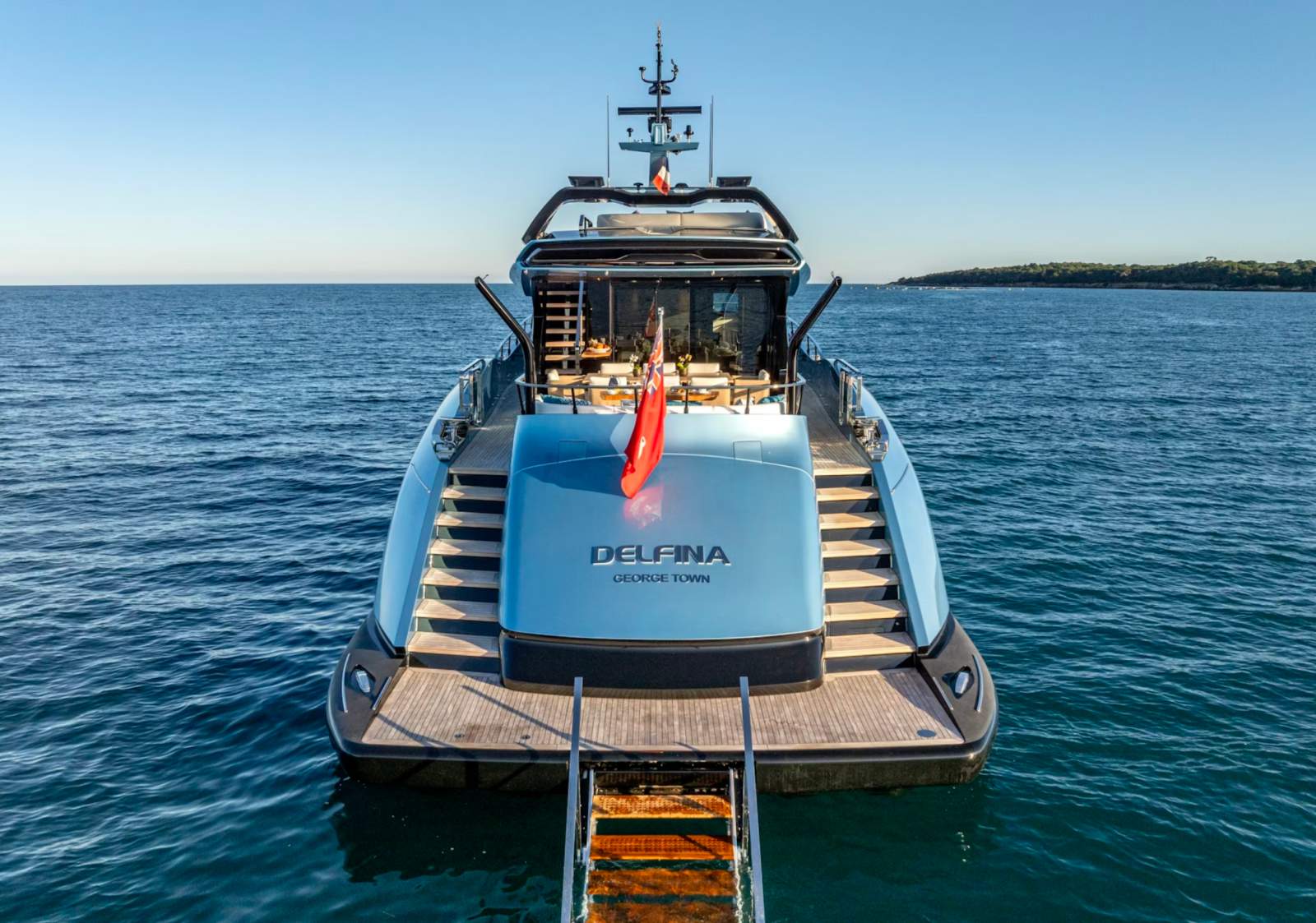 Mangusta 104 REV
